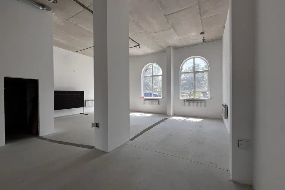 Сдаётся помещение своб. назначения, 132.5 м²