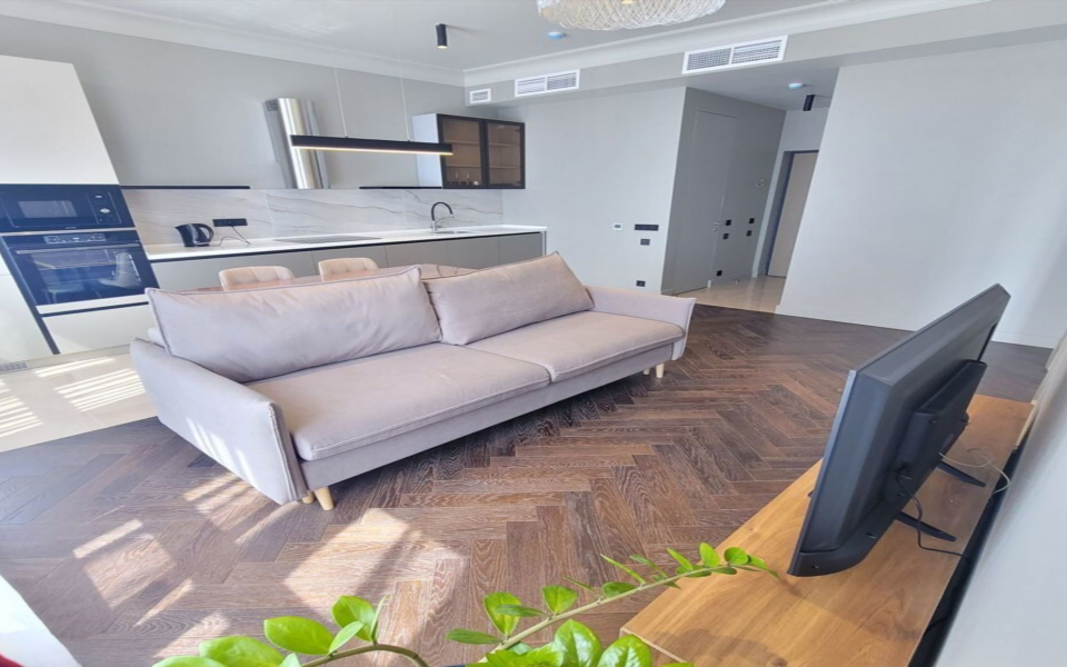 Сдаётся 1-комнатная квартира, 49 м²