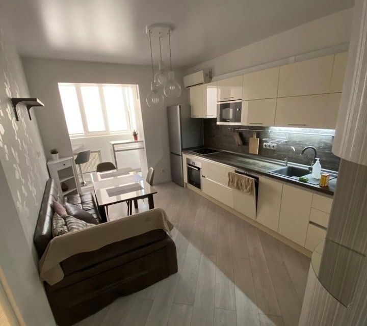 Сдаётся 1-комнатная квартира, 50 м²