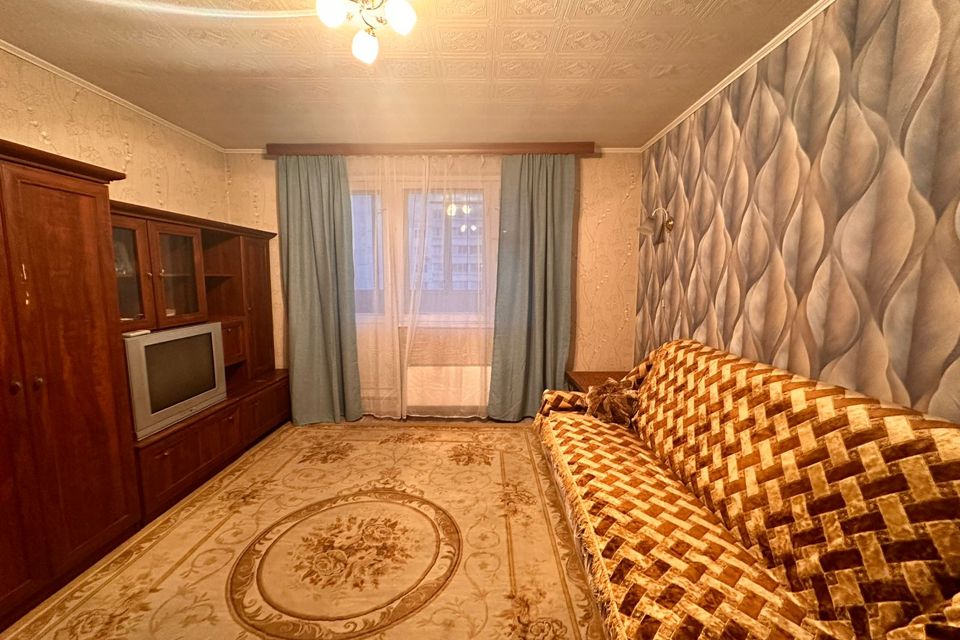 Сдаётся 1-комнатная квартира, 38.4 м²