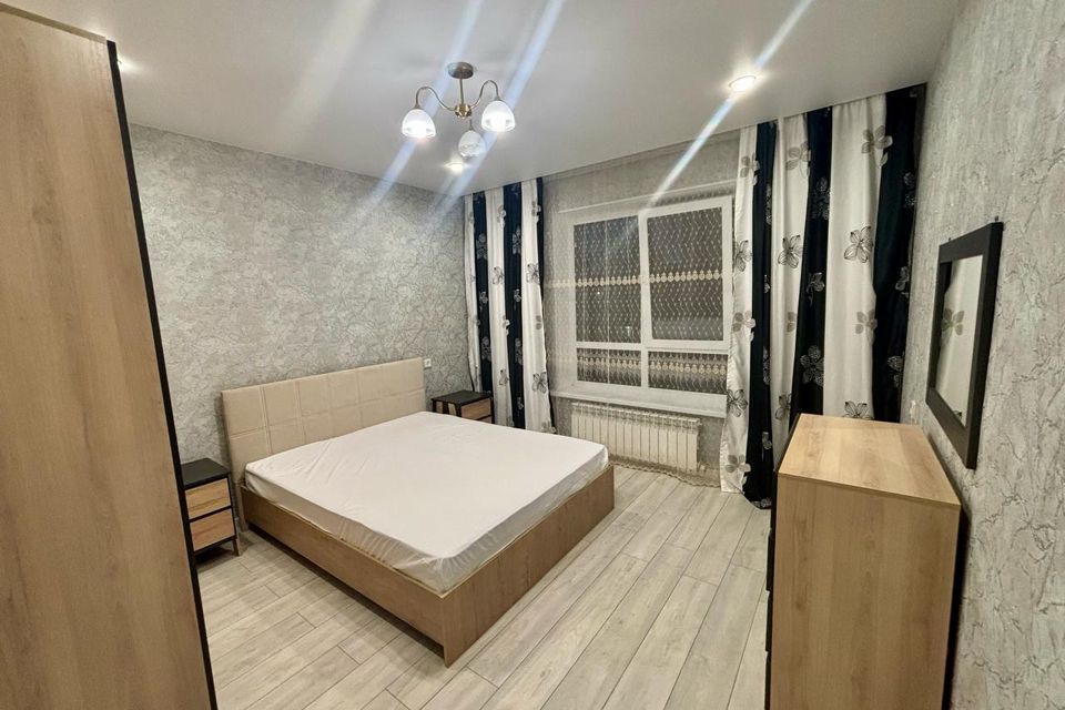 Сдаётся 2-комнатная квартира, 64 м²