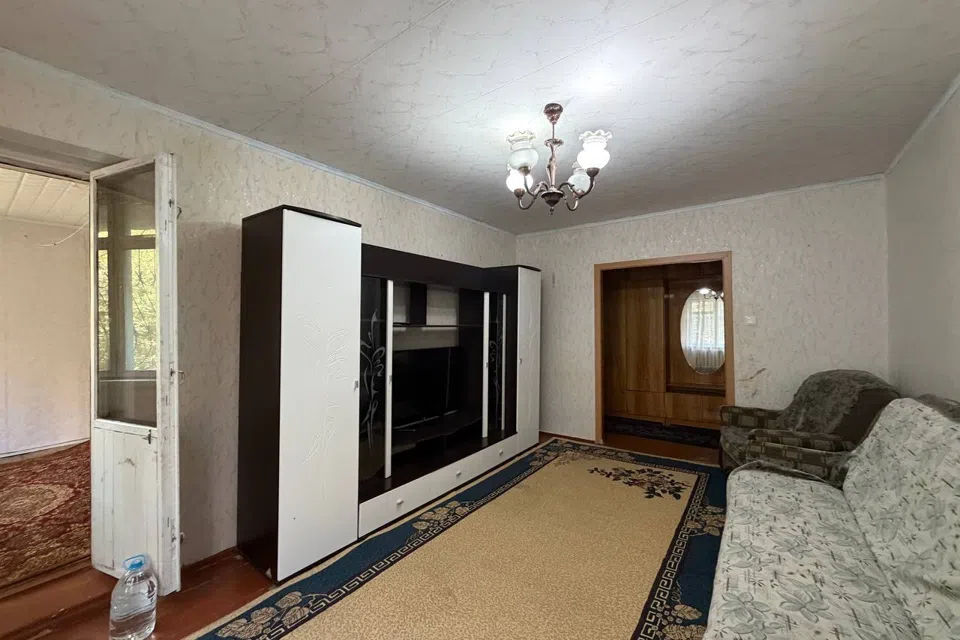 Сдаётся 2-комнатная квартира, 55 м²
