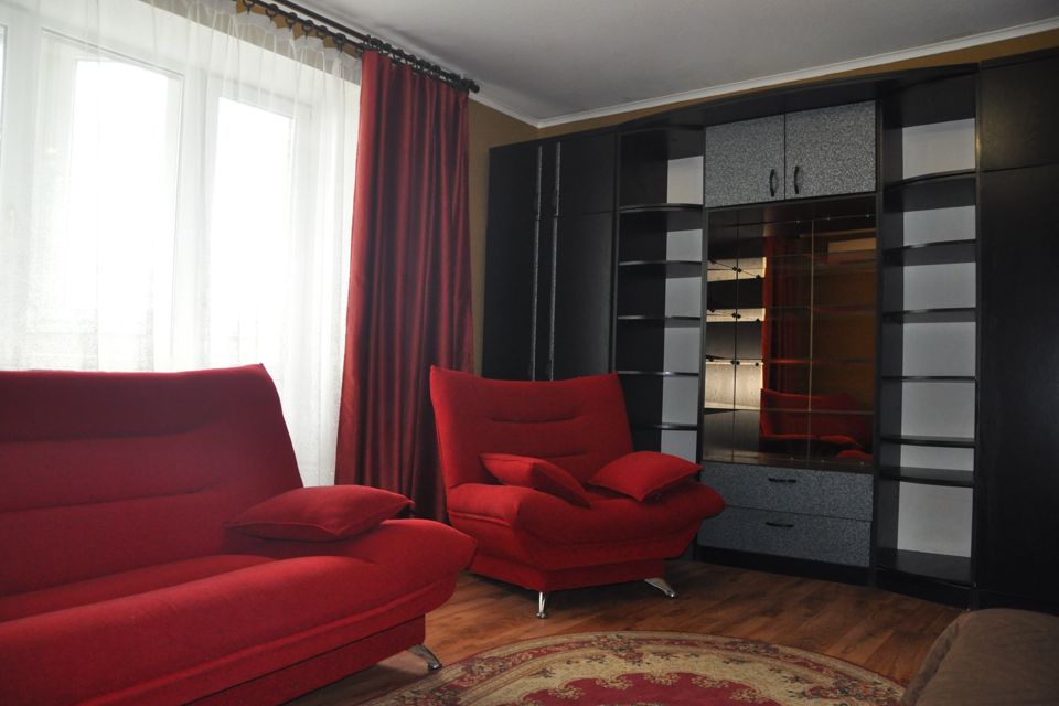 Сдаётся 1-комнатная квартира, 50 м²