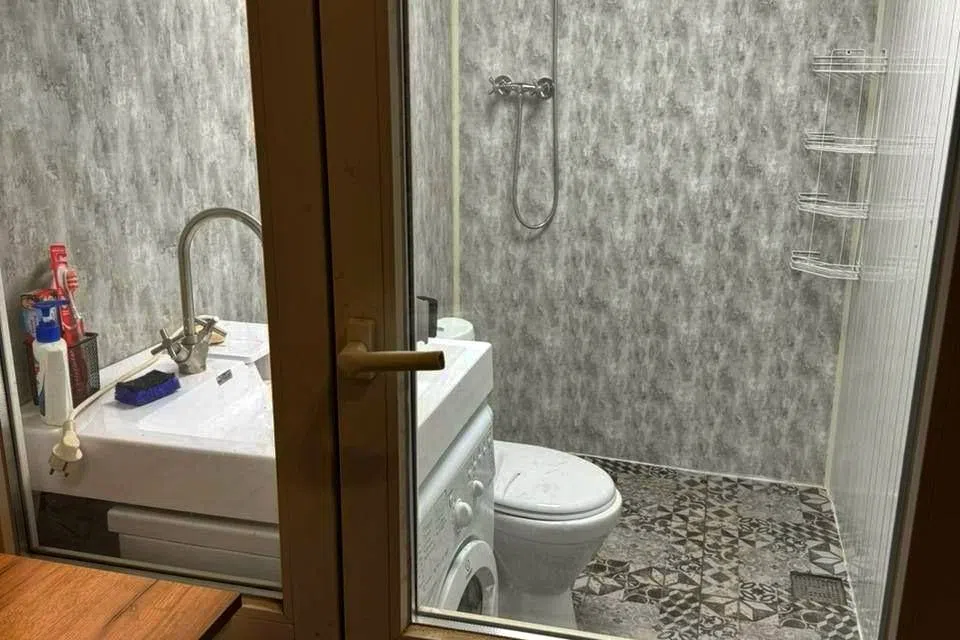 Сдаётся 2-этажный дом, 75 м²