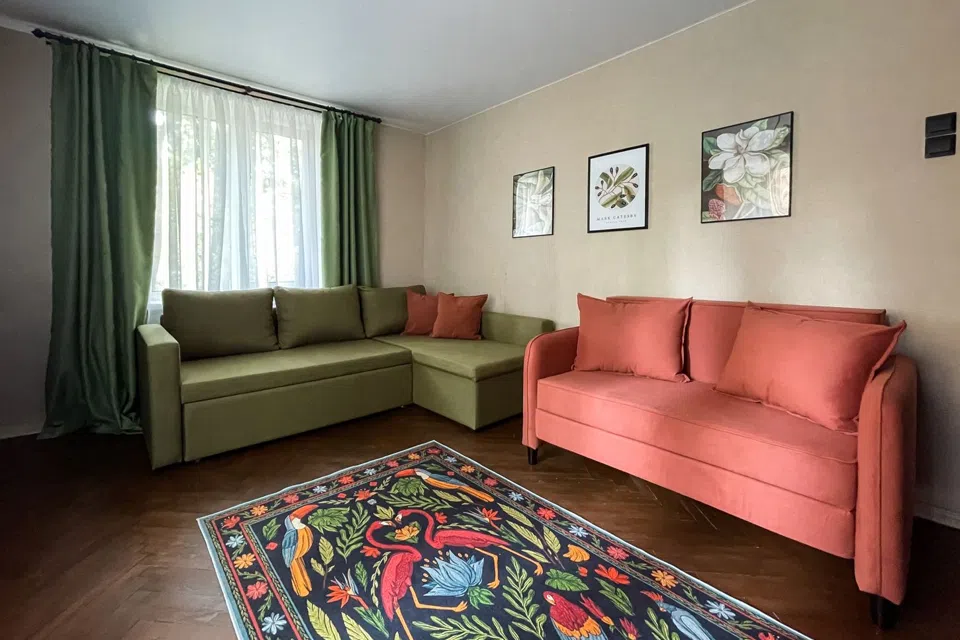 Сдаётся 2-комнатная квартира, 57 м²
