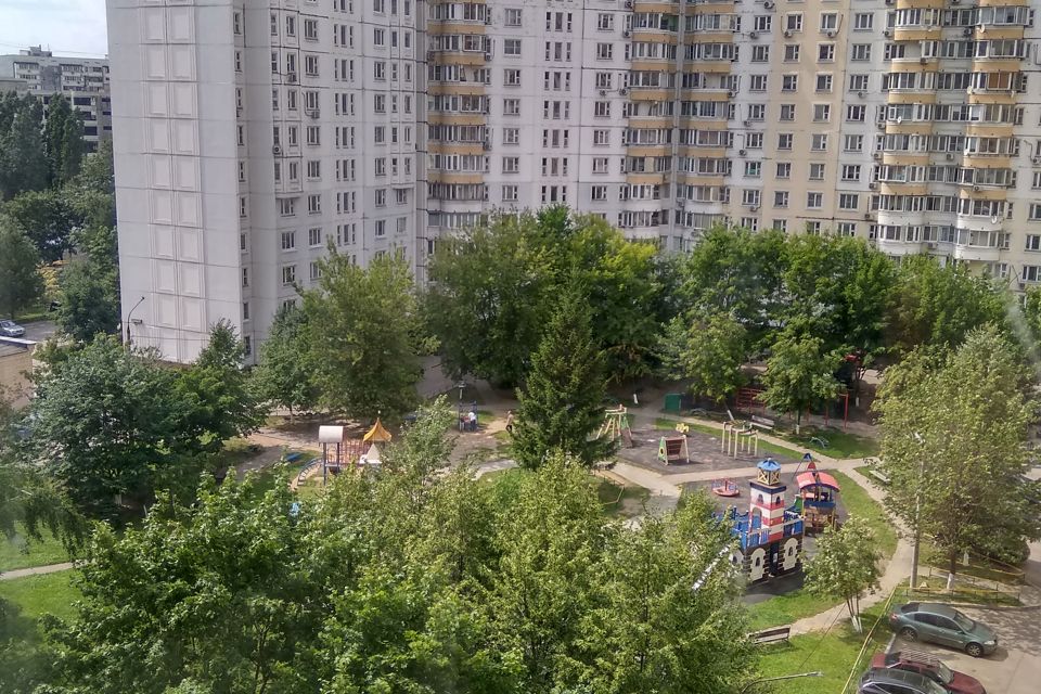 Сдаётся 2-комнатная квартира, 54.6 м²
