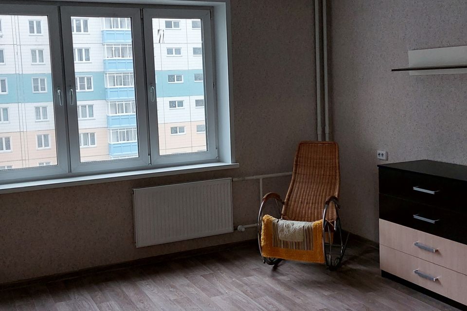 Сдаётся 1-комнатная квартира, 42 м²