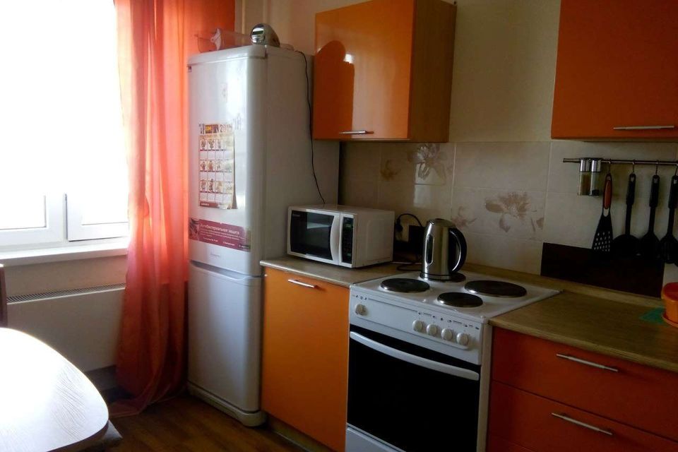 Сдаётся 1-комнатная квартира, 37 м²