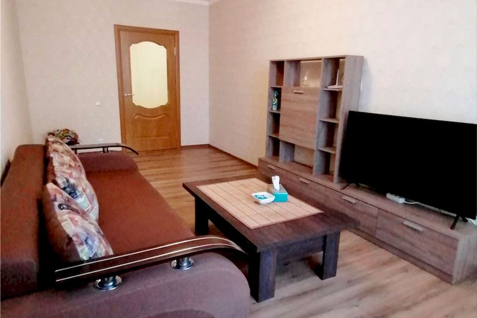 Сдаётся 2-комнатная квартира, 62 м²