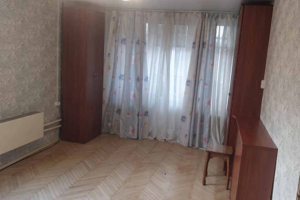 Сдаётся 2-комнатная квартира, 42 м²