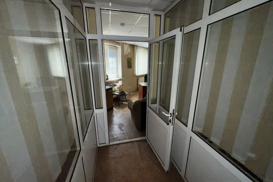 Сдаётся помещение своб. назначения, 200 м²
