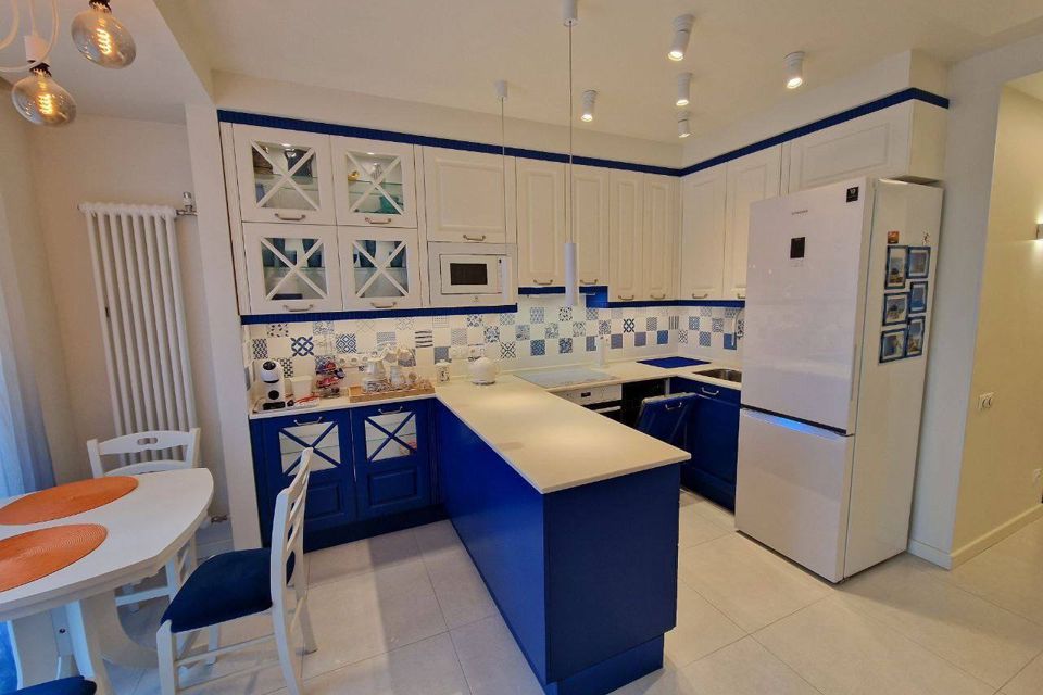 Сдаётся 1-комнатная квартира, 50 м²