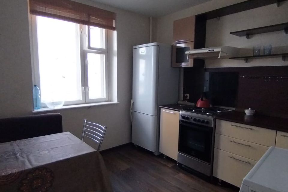 Сдаётся 2-комнатная квартира, 52 м²