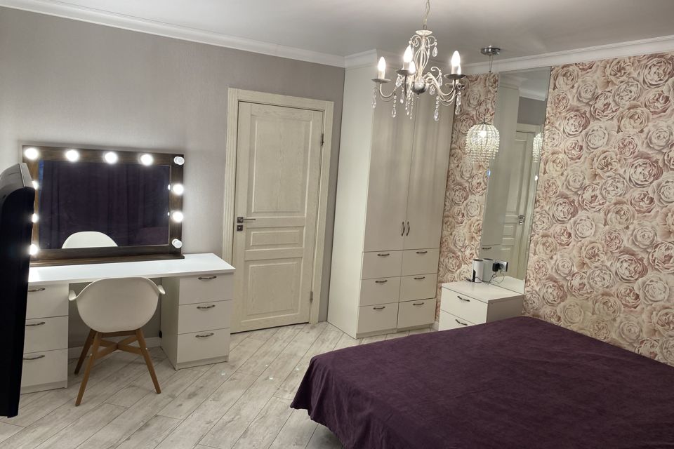Сдаётся 3-комнатная квартира, 85 м²
