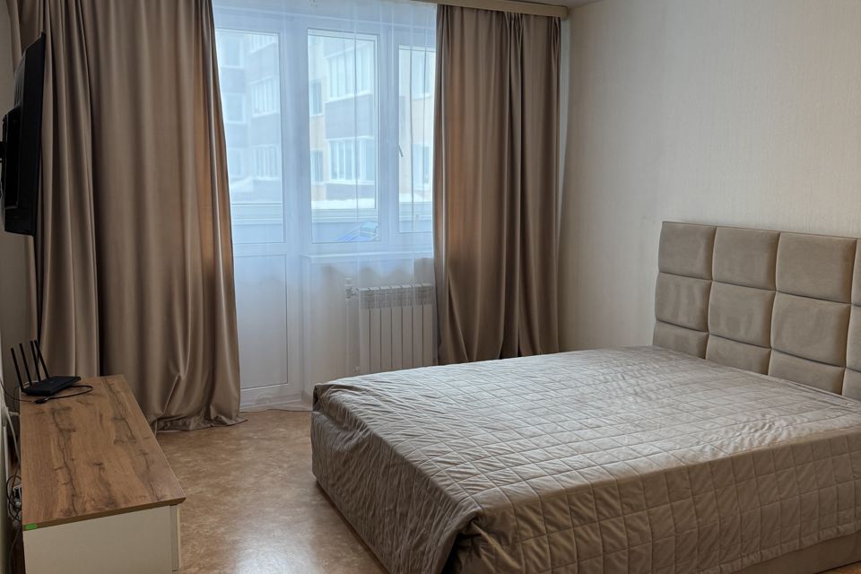 Сдаётся 2-комнатная квартира, 72 м²