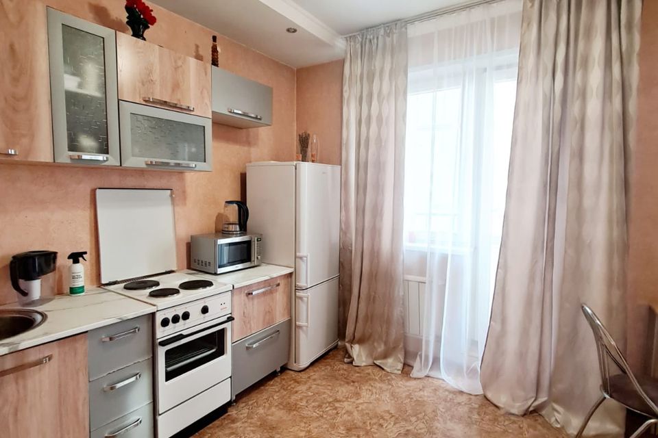 Сдаётся 1-комнатная квартира, 39 м²