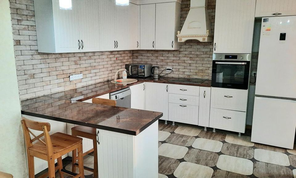 Сдаётся 2-комнатная квартира, 60 м²