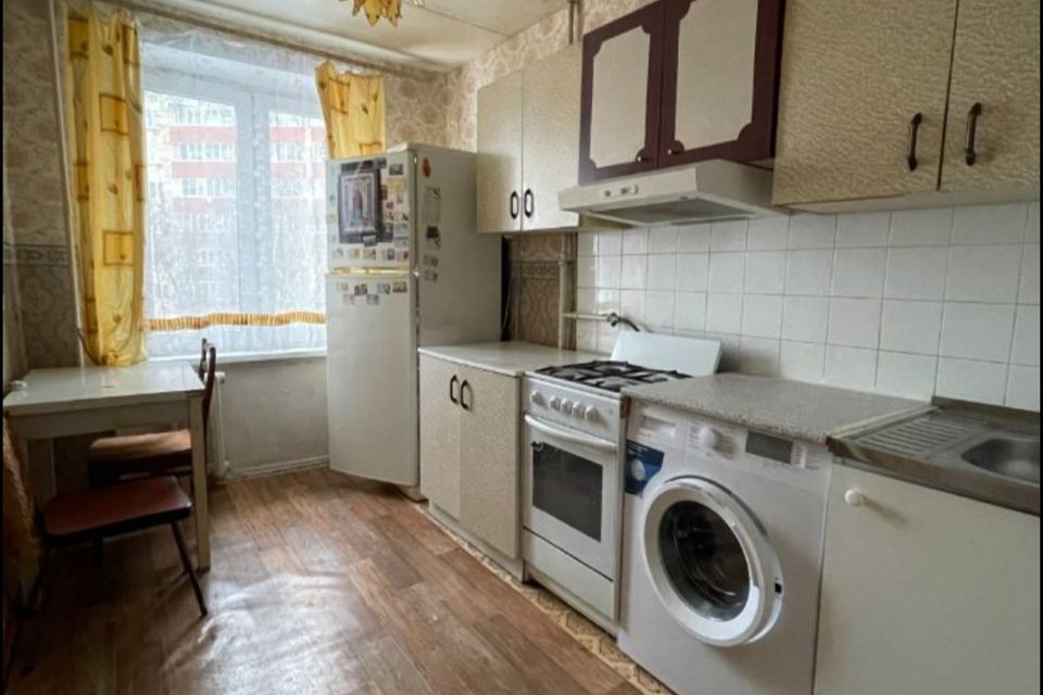 Сдаётся 2-комнатная квартира, 37 м²
