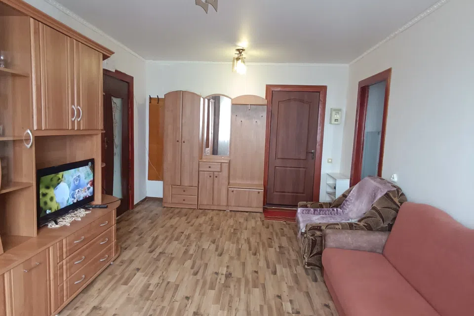 Сдаётся 2-комнатная квартира, 55 м²