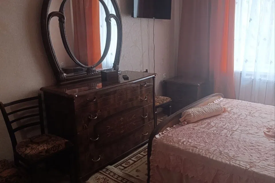 Сдаётся 2-комнатная квартира, 60 м²