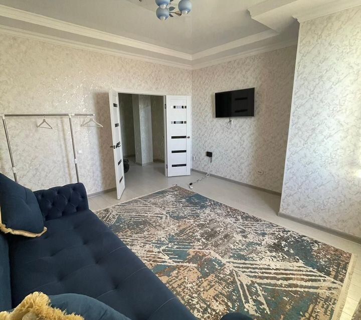 Сдаётся 2-комнатная квартира, 62.7 м²