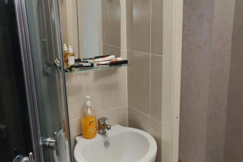 Сдаётся 1-комнатная квартира, 37 м²