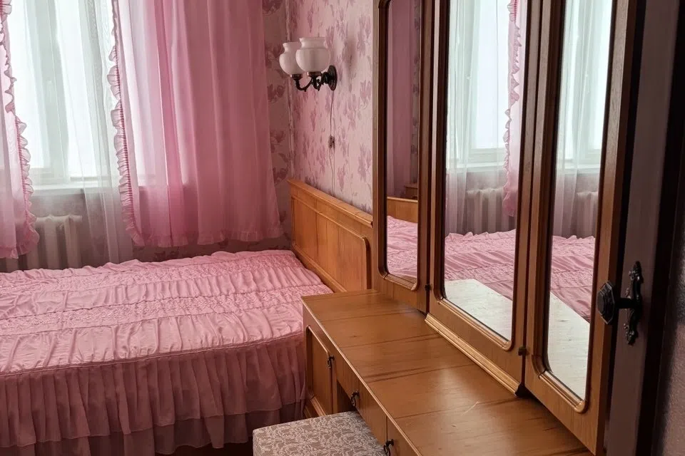 Сдаётся 2-комнатная квартира, 52 м²