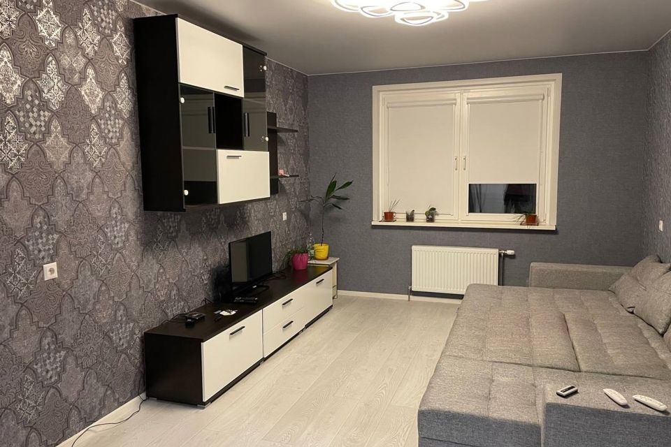 Сдаётся 1-комнатная квартира, 40 м²