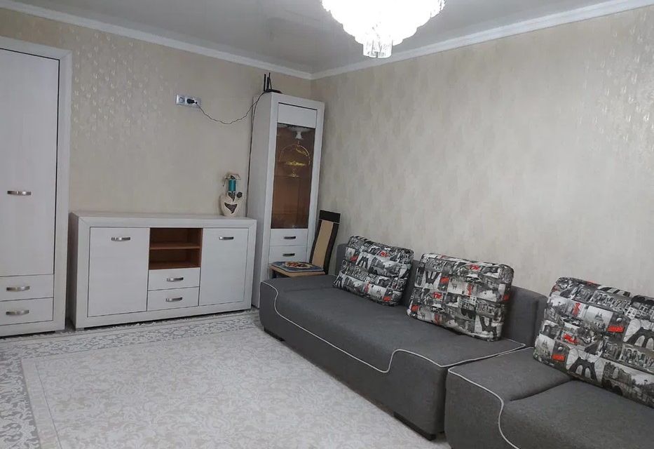 Сдаётся 2-комнатная квартира, 55.4 м²