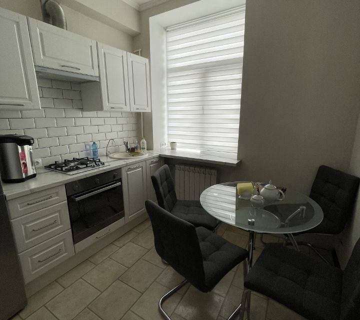Сдаётся 1-комнатная квартира, 38 м²