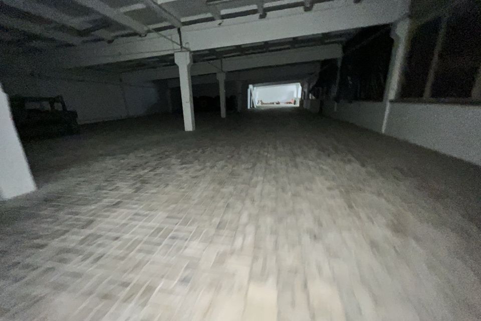 Сдаётся склад, 1400 м²
