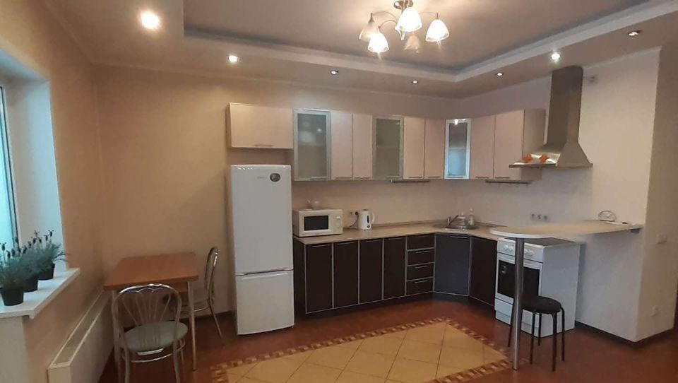 Сдаётся 1-комнатная квартира, 42 м²