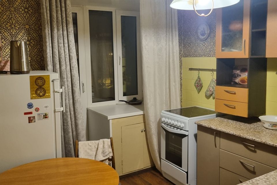 Сдаётся 1-комнатная квартира, 37 м²