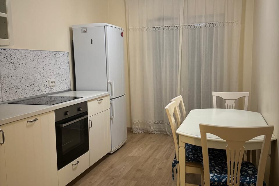 Сдаётся 1-комнатная квартира, 41 м²