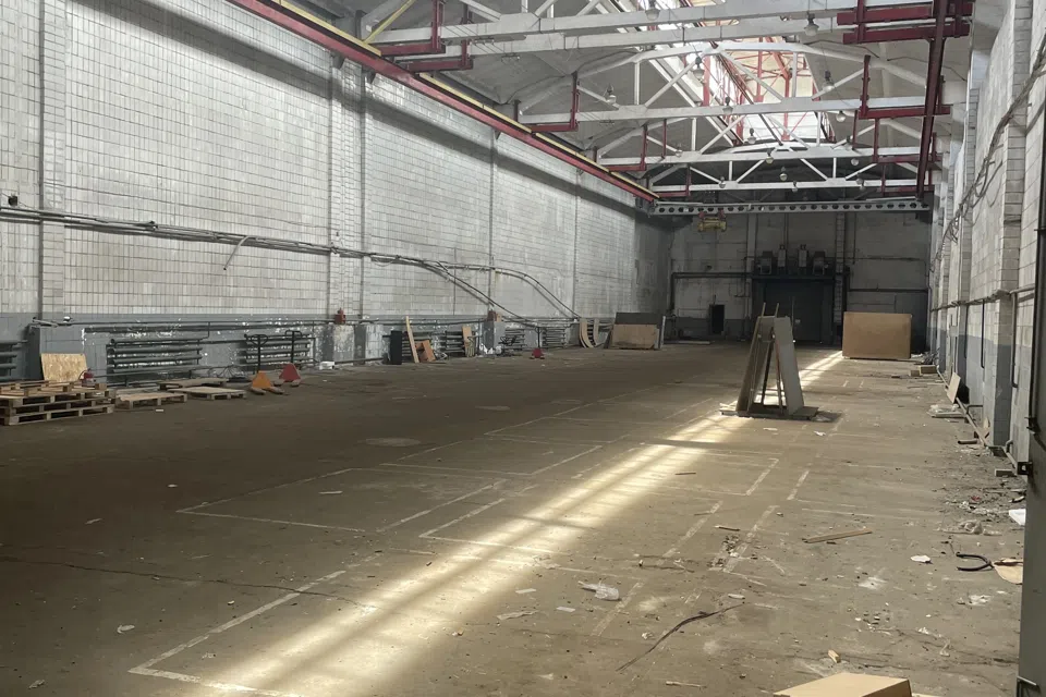 Сдаётся помещение своб. назначения, 3172 м²