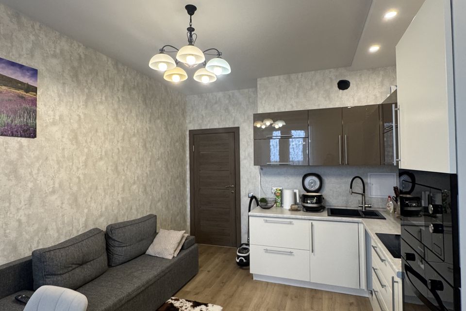 Сдаётся 2-комнатная квартира, 63.9 м²