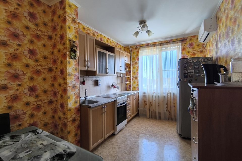 Сдаётся 2-комнатная квартира, 62 м²