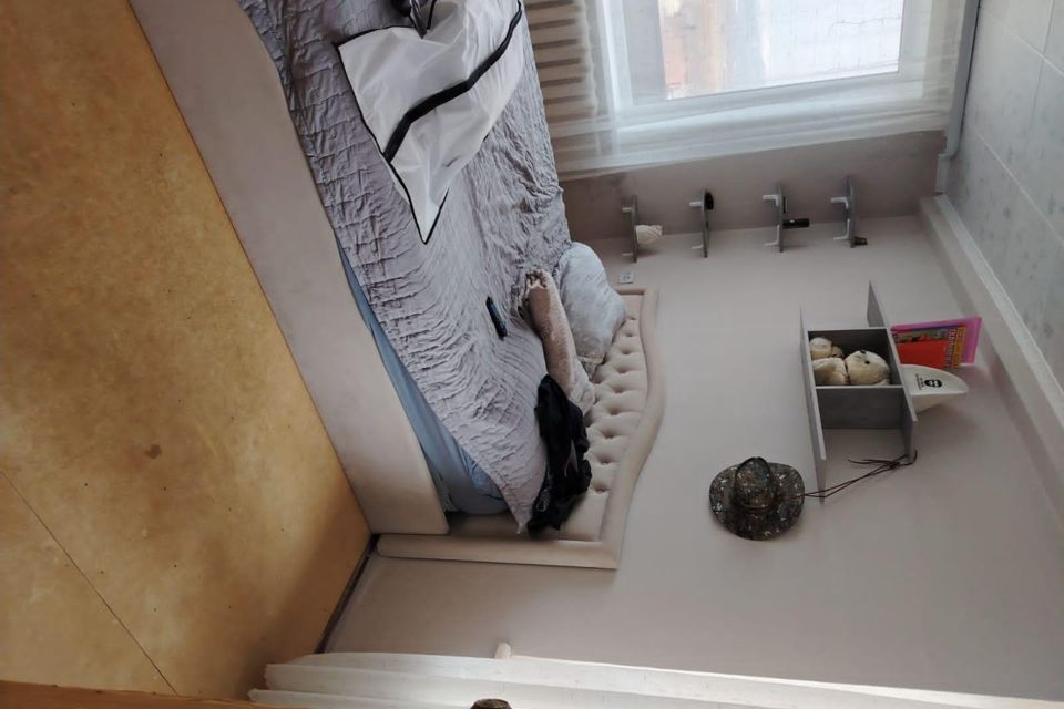 Сдаётся 4-комнатная квартира, 42.3 м²