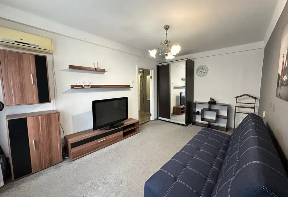 Сдаётся 1-комнатная квартира, 35 м²