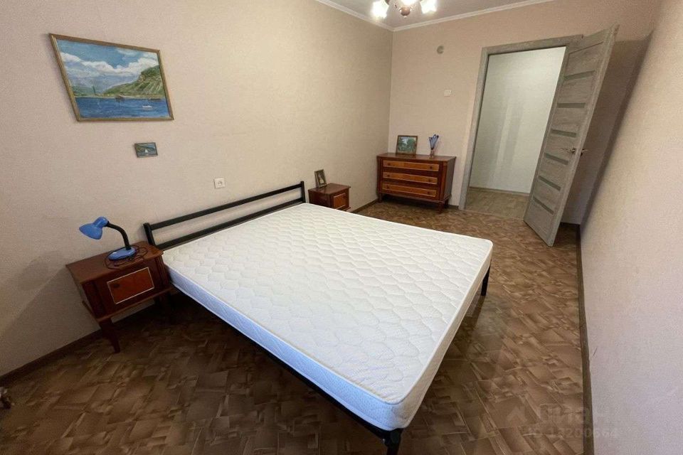 Сдаётся 2-комнатная квартира, 55 м²