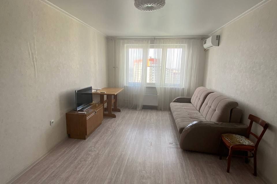 Сдаётся 1-комнатная квартира, 40 м²