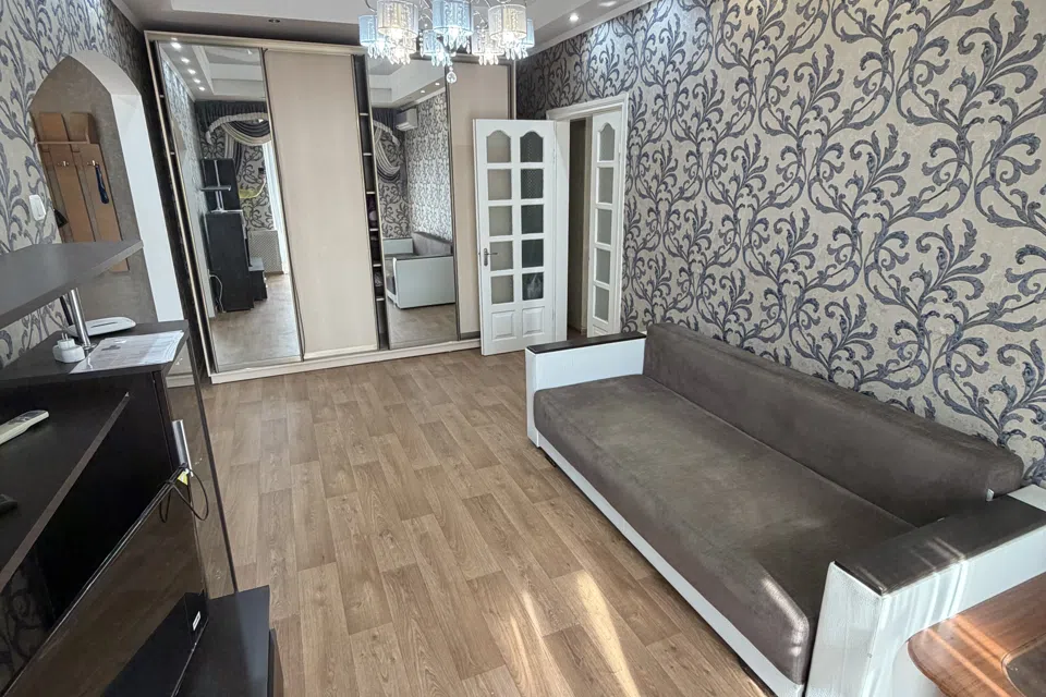 Сдаётся 2-комнатная квартира, 46 м²