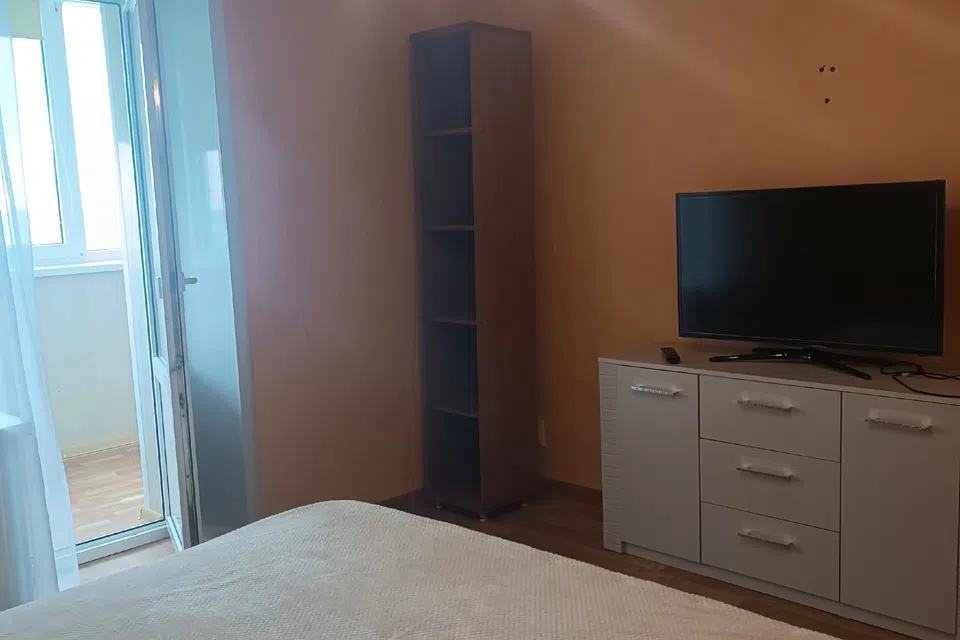 Сдаётся 2-комнатная квартира, 55 м²