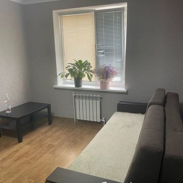 Сдаётся 1-комнатная квартира, 35 м²