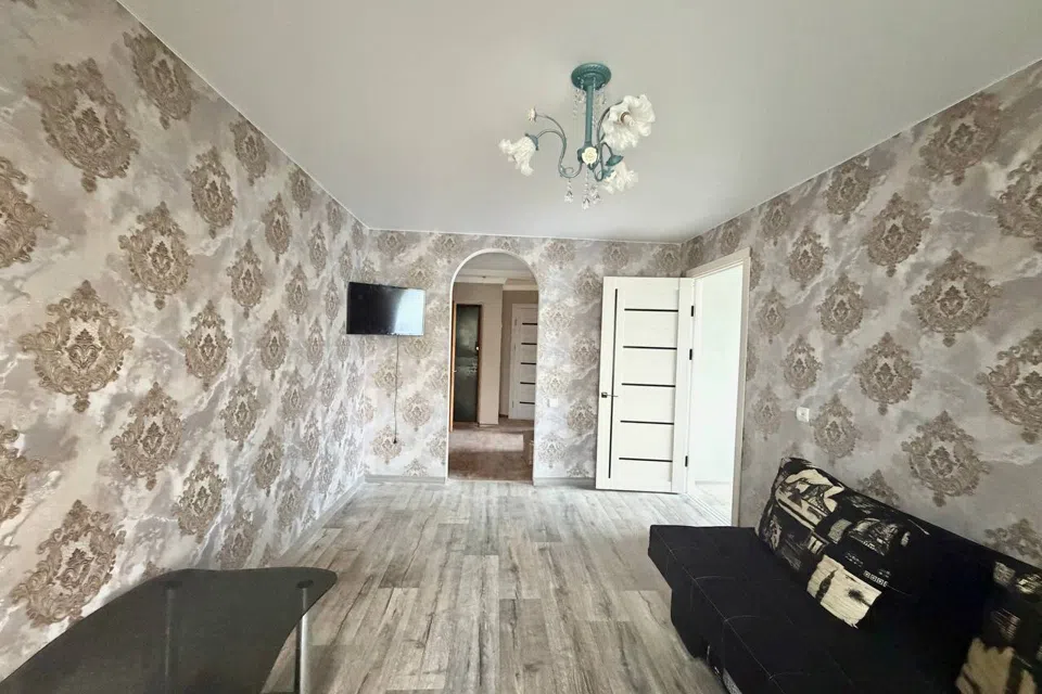 Сдаётся 3-комнатная квартира, 53 м²