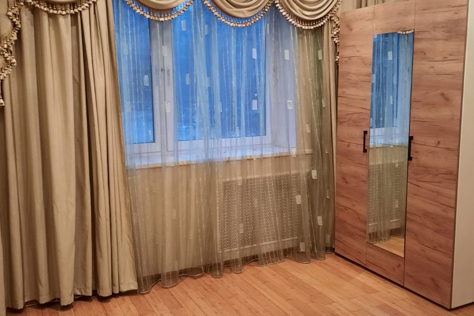 Сдаётся 2-комнатная квартира, 53 м²