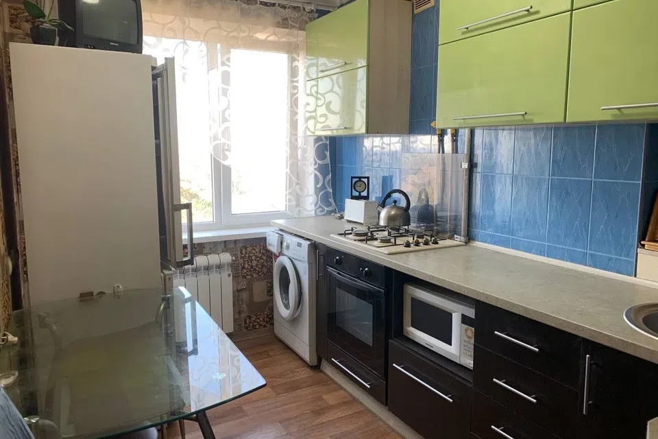 Сдаётся 2-комнатная квартира, 48 м²