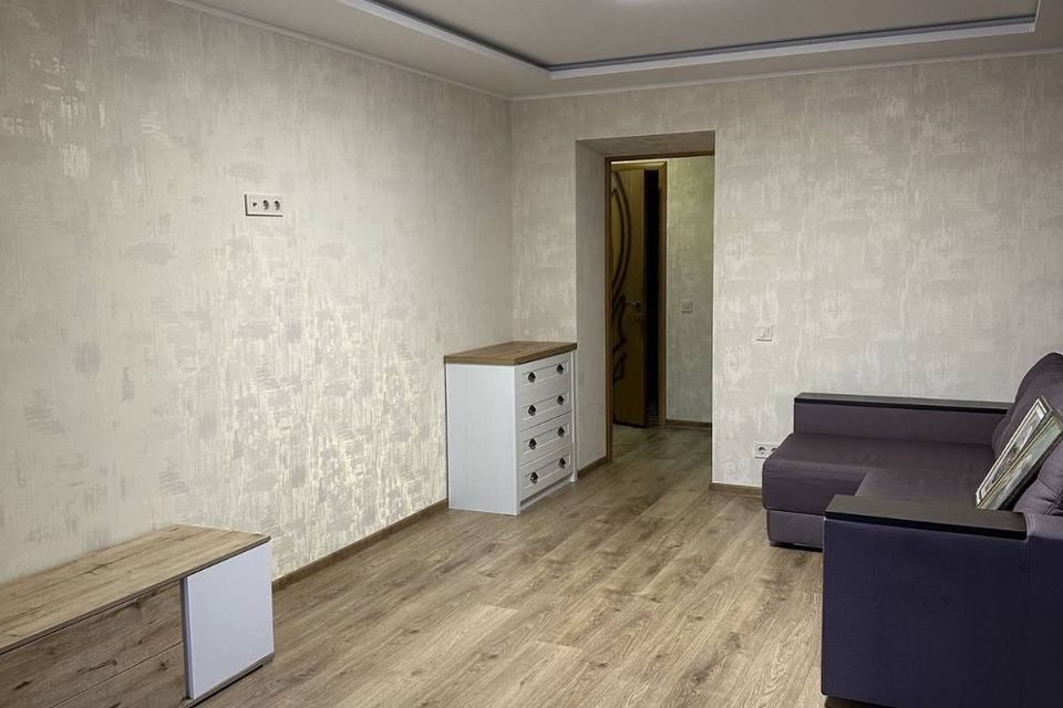 Сдаётся 1-комнатная квартира, 40 м²