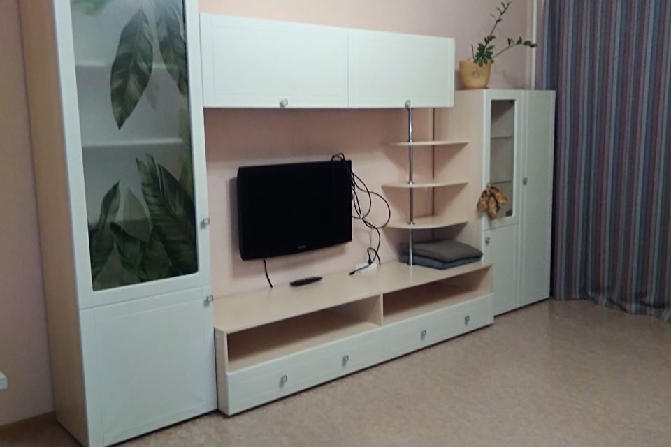Сдаётся 2-комнатная квартира, 60 м²