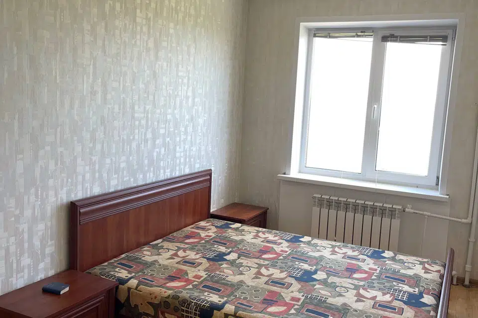 Сдаётся 3-комнатная квартира, 58.2 м²